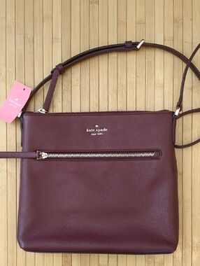 Kate Spade Zip Top Jackson Crossbody Purse, Cherrywood Burgandy, NEW, nwt